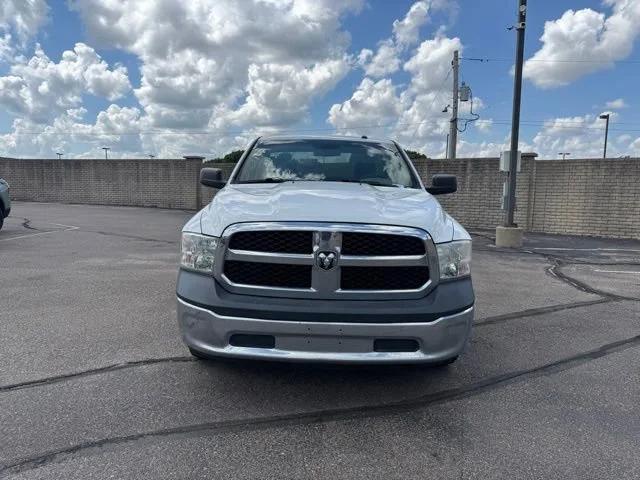 ram ram 1500 pickup 2018 3C6JR6AG9JG195397 image ram ram 1500 pickup 2018 3C6JR6AG9JG195397 image
